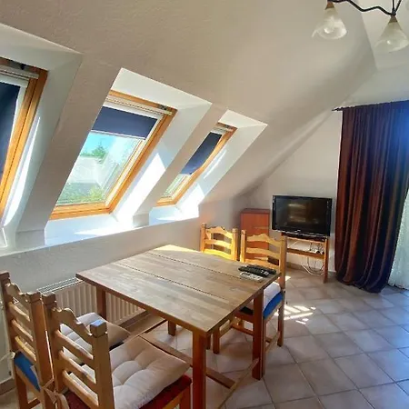 Mandarin * Balatonlelle